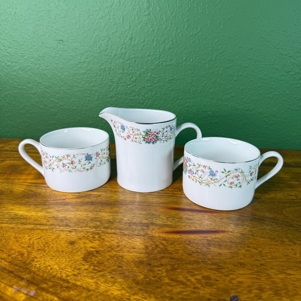 Vintage Faberware Fine China Creamer & Coffee Cups Tea Cup Set